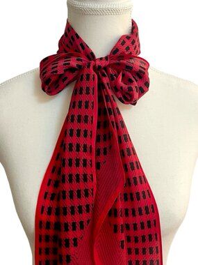 Evan Picone Red Black Silk Feel Skinny Scarf Houndstooth Oblong Scarf Vintage
